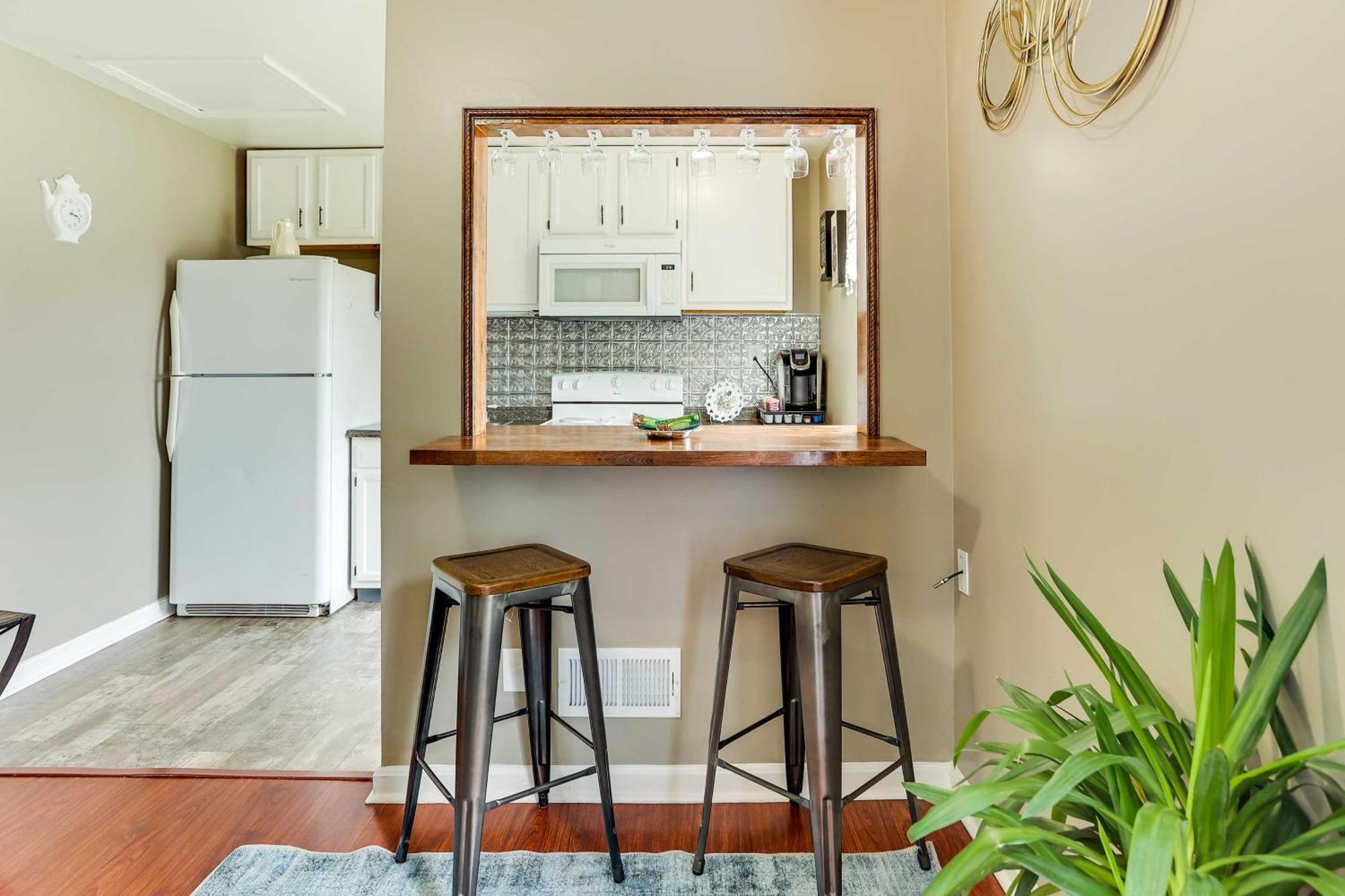 - Walk To Restaurants! Holiday home Louisville